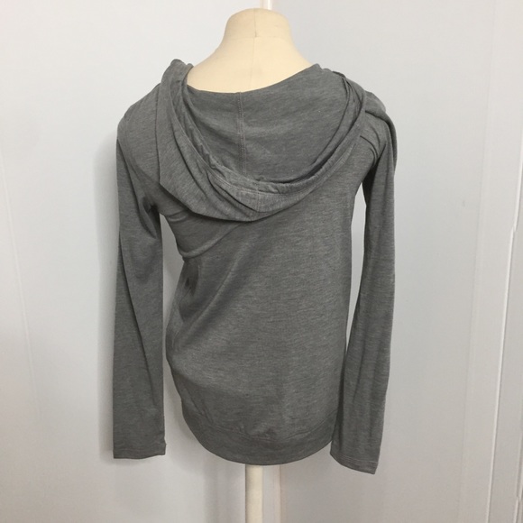 Old Navy Active Hoodie - Picture 4 of 5